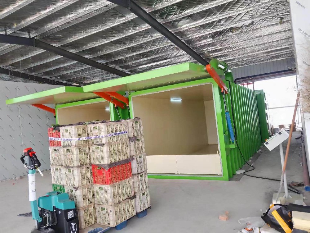 金秋時節(jié)，收獲的季節(jié)，有很多種菜的老板用了我們的真空預冷機，菜的品質(zhì)非常好，貨架期長，價格也賣得好，我們的真空預冷機也在源源不斷的發(fā)往全國各大蔬菜基地。